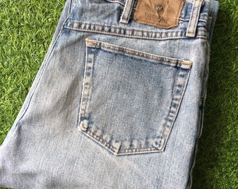 Vintage Wrangler Western Jeans: Distressed Light Wash, Size 33