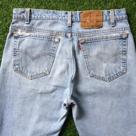 Size 33 Vintage Levis 505 Cutoffs Shorts Jeans Hi… - image 4