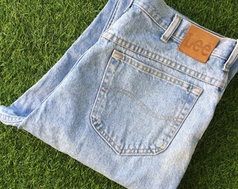 Vintage Lee Jeans, Size 34 High Waisted Mom Jeans