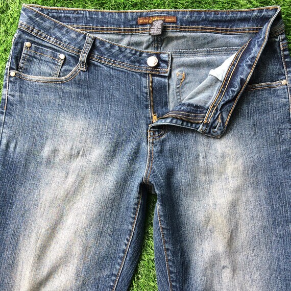 Jeans slims pour femme grande taille dès 50 ans sur