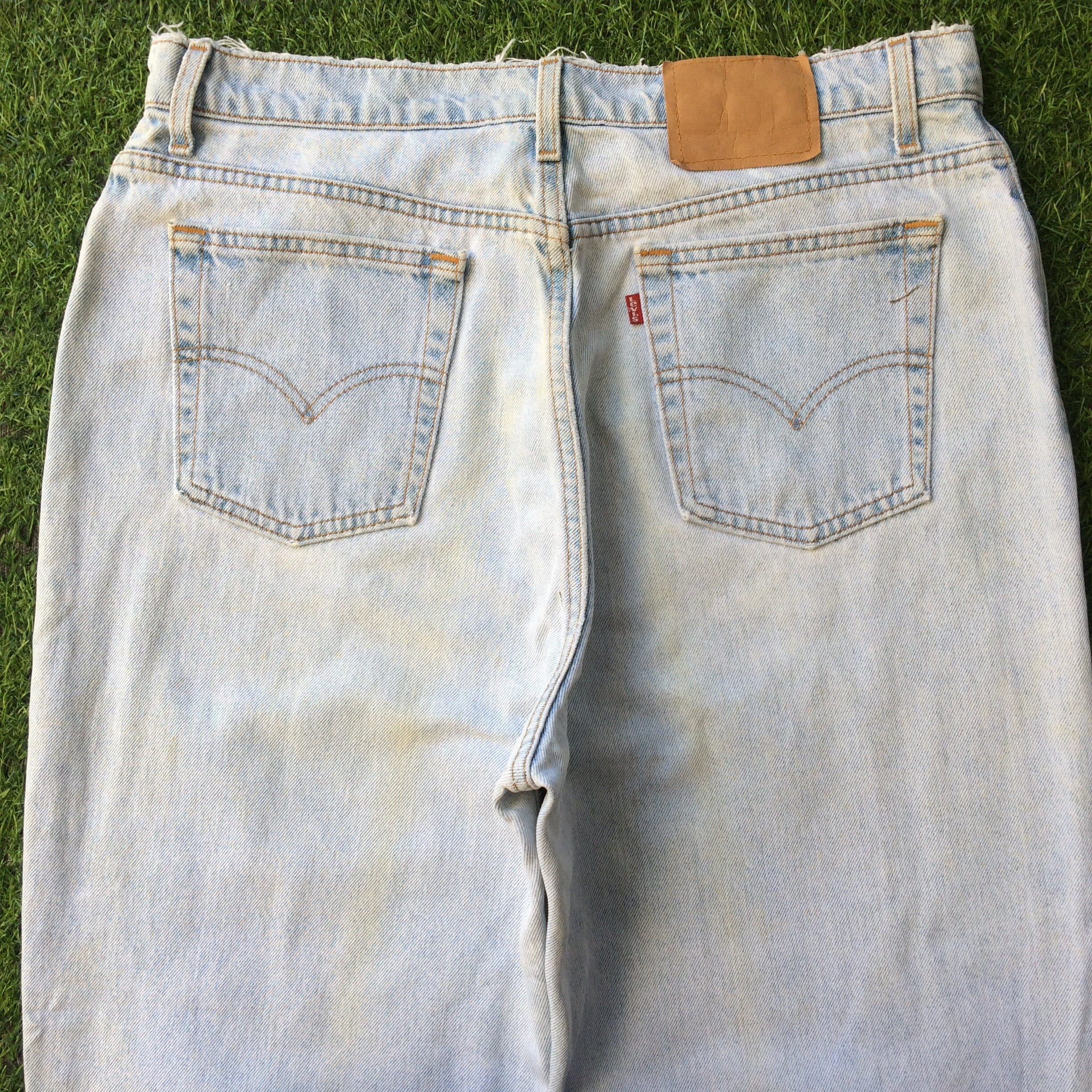 Taille 34 vintage Distressed Levi's 522 Jeans W34 L31 Light Wash - Main Image