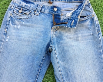 Jeans Aeropostale de talle 3/4, elásticos, con corte acampanado, cintura baja, ancho 26, largo 29, jeans desgastados con pierna ancha, cintura 26"