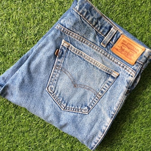 Size 38 Vintage Distressed Plus Size Levis 525 Jeans W38 L27 Light Wash Jeans Classic Fit Straight Leg Jeans Waist 38&quot;