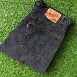 Größe 37 Vintage Levi&#39;s 505 Schwarze Jeans - Regular Fit Jeans mit geradem Bein - Distressed - Boyfriend Mom Jeans - 2XL, 37X32