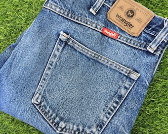 Vintage Wrangler Jeans, 90s Western Distressed Denim (W36 L32)