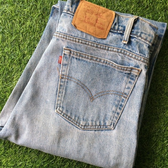 Size 35 Vintage Distressed Levis 550 Jeans W35 L32 Light Wash | Etsy