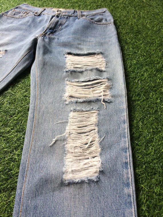 Size 28 Vintage Levis 550 Altered Reworked Light … - image 7