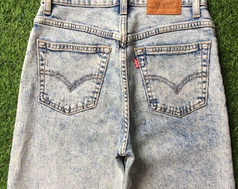 Vintage Levi's Acid Wash Mom Jeans, Distressed High Waist, W24