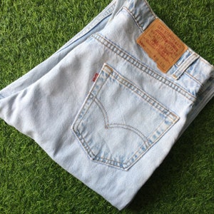 Size 35 Vintage Distressed Levis 550 Jeans W35 L30 Light Wash Denim Straight Leg Classic Relaxed Fit Jeans Plus Size Mom Jeans Waist 35"