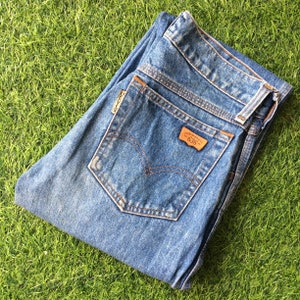 Size 26 Vintage Distressed Levis 636 Jeans W26 L31 Big E Denim Classic Mom Hourglass Jeans Tapered Leg Jeans. 26 x 31