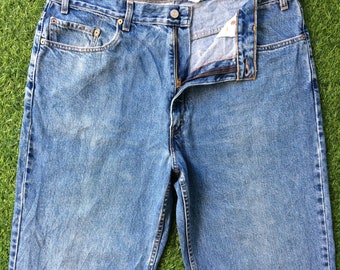 Vintage Levi's 550 Jeans – Blue Denim, High Waist, Distressed (38x32)