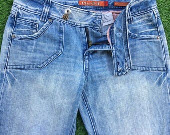 Y2K Bootcut Flare Jeans, Low Waist, Distressed Denim (W31 L32)