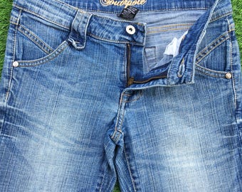 Pantalones vaqueros Southpole de tiro bajo y corte bota, denim elástico acampanado, talla W27 L30