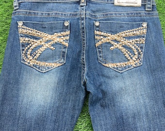 Jeans estilo años 20 de tiro bajo y corte bota, talla W28 L32, estilo western moderno, con adornos, cintura de 28".
