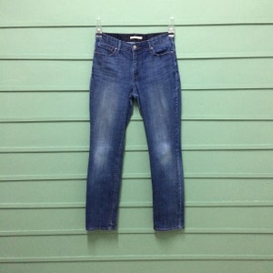 Size 33 Vintage Distressed Levis 525 Jeans W33 L32 Medium Wash Stretch Denim Levi Straight Leg Jeans Waist 33"