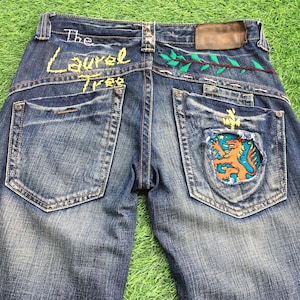 Size 26 Y2K Low Rise Distressed Flare Jeans Embroidery Pocket W28 L32, Vintage Low Waist Flared Denim Pants Waist 28&quot; Medium