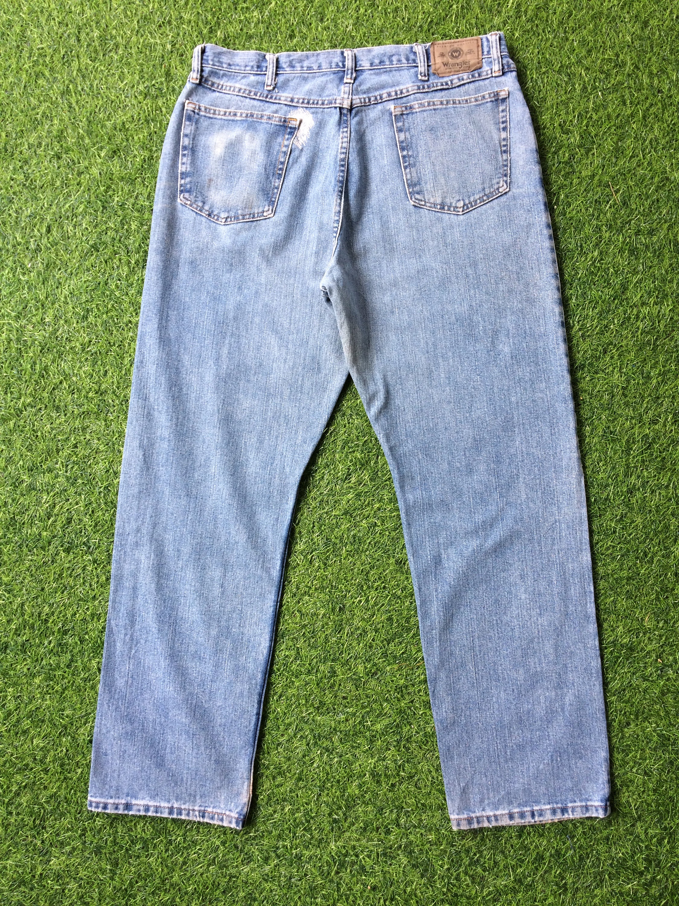 Size 35 Vintage Y2k s Wrangler WA783 Comfort Superior Jeans