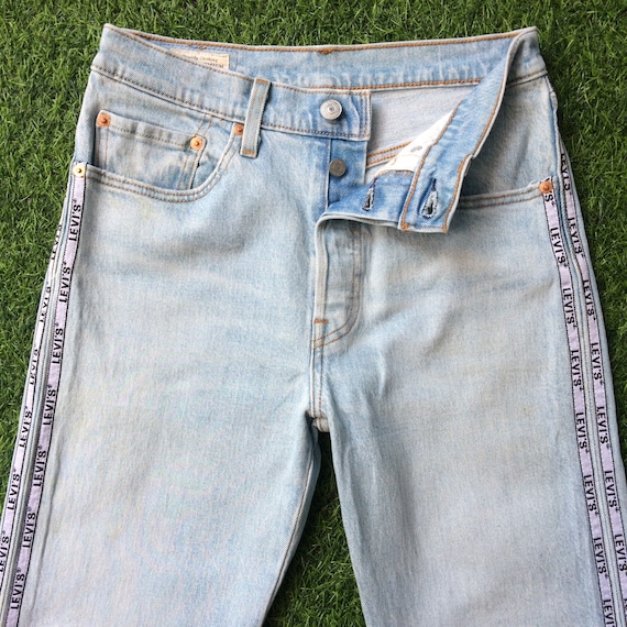 Size 27 Levi s 501 Big E Side tape Button fly Jeans W27 L27 Light