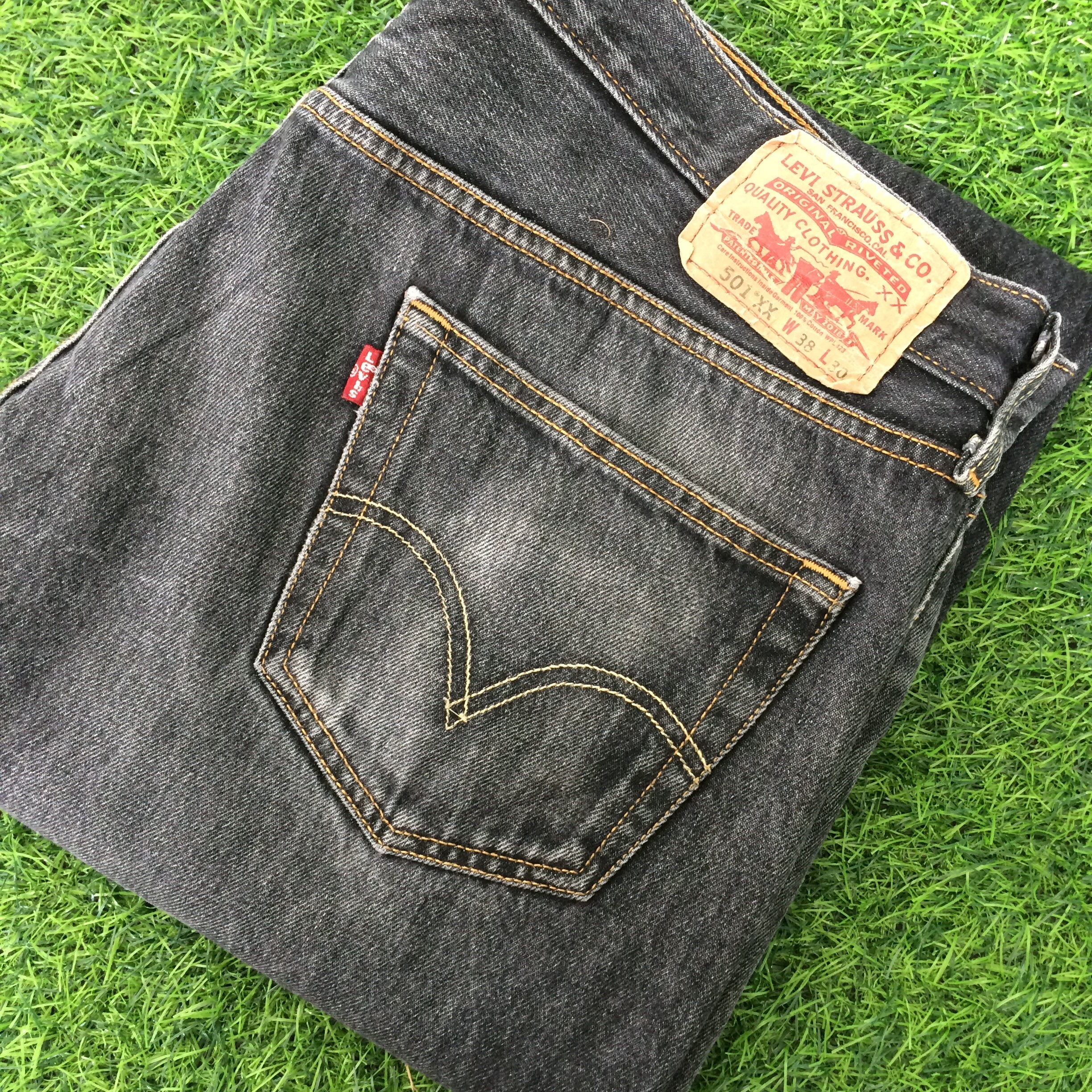 Vintage Levi's 501xx Jeans W37 L27, Black Wash Denim, Distressed