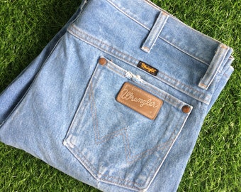 Vintage Wrangler Western Jeans, Distressed Denim (W35 L30)