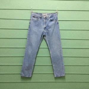 Size 35 Vintage Distressed Lee Plus Size Jeans W35 L34 Faded Light Wash Rigid Denim Classic Regular Fit Straight Leg Tall Jeans Waist 35&quot;