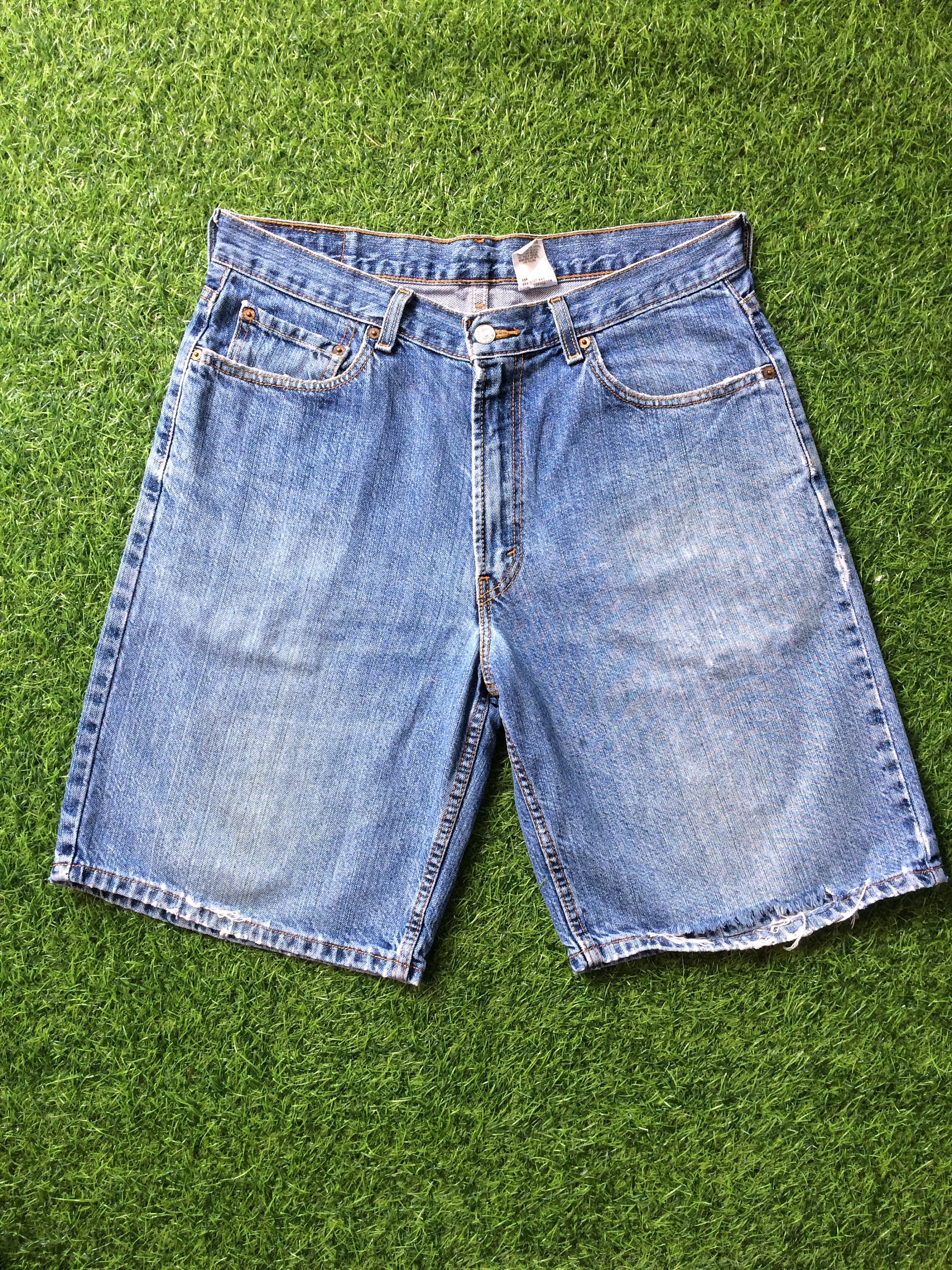 110cm  Vintage Levi's 550 Denim Shorts