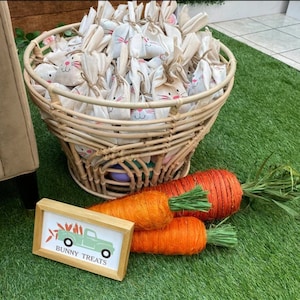 Easter Bunny Treat Bags with Jute String, Easter Classroom Gift, Easter Favor Bags, Easter Basket Filler, Easter Bunny Gift Bag