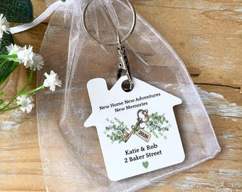 New Home Keyring Keepsake Gift , Wooden New House Keyrings, First House Gift for Couple , Housewarming Gift, With Free Giftbag