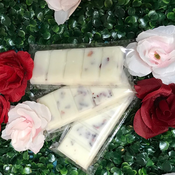 Twisted Wonderland Inspired Wax Melts - Heartslabyul "Paint The Roses"