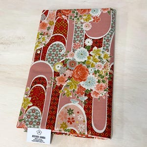 Futon with Cover .  Hand Made Vintage Style futon.  Imari Floral Red Cover. Japanese Futon. SHIKIBUTON. Vintage style bed.