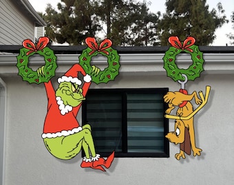 Grinch and Max Stealing Wreaths Yard Decoration Cutouts, Grinch Yard Sign