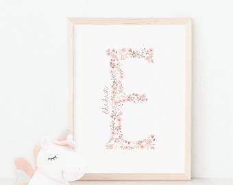 Impresión de iniciales florales, decoración de habitación infantil, arte mural con iniciales, decoración de pared infantil, letra monograma, arte del alfabeto, arte floral con nombre rosa