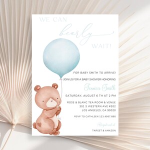 Beer ballonnen baby shower uitnodiging sjabloon, we kunnen wachten, jongen bruine teddybeer uitnodigen, afdrukbare doucheuitnodiging bewerkbare boho blauw