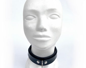 tungt låsbart gummihalsband - bondage fetisch choker