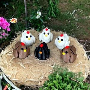 Articulated Chicken, Tiny to XXL size 3D Printed Fidget Toy Pet Chicken