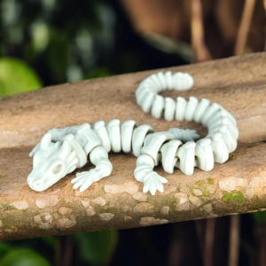 Skeleton Dragon Articulated fidget toy