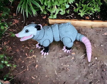 Articulated lifelike Opossum 3D Printed fidget toy desk decor shelf decor