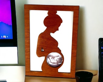 Personalized Pregnancy Reveal Photo frame, Ultrasound Picture frame, Gift for expectant Mom, Reveal to friends and family.