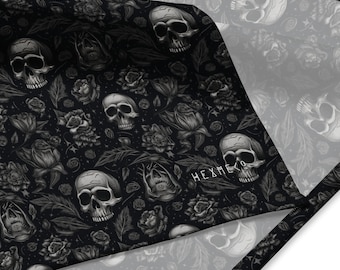 Dark Skull Bandana - Gothic Halloween Pattern, Dark Spooky Hair Tie
