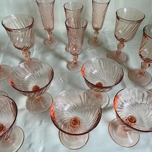 Vintage  ACOROC France luminarc rosaline pink swirl glass set