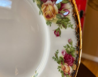 Royal Doulton Royal Albert old country Rose England in 1962 salad/bread plates(4)