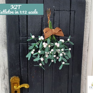 Kit Miniatur-Pflanzen Mistelzweige Puppenhaus-Weihnachtsminiaturen im Maßstab 12 DIY