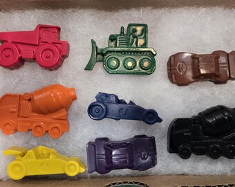 Car Shaped *SCENTED* Crayons - Gift - Stocking Stuffer - Scented Crayons - Crayon Shapes - Construction - Birthday - Favor- Recycled Crayons