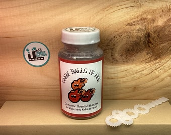 Cinnamon Scented Blowing Bubbles -fun toys cheap gifts weird smells outdoor games party favor weird gift smelly toys all ages kids gifts