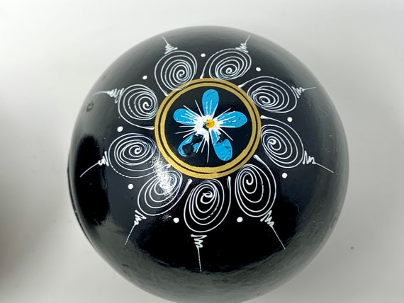Japanese Hand Painted Round Black Lacquer Trinket… - image 2