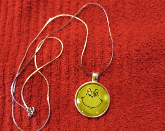 Grinch Necklace - Etsy