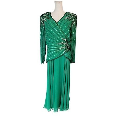 Stunning Green Sequin Beaded Vintage 90Neck Long Sleeve Maxi Formal Dress Stunning Green Sequin Beaded Vintage 90Neck Long Sleeve Maxi Formal Dress