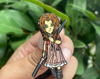 Hard Enamel Pin Aerith Chibi Final Fantasy 5cm