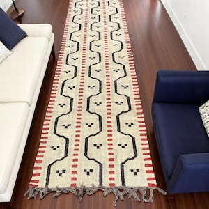 Kilim runner Handwoven Wool Jute Rug Handmade Kilim Dhurrie Rug, ,Motifs Oriental Traditional Indian Geometric Turkish Home decor
