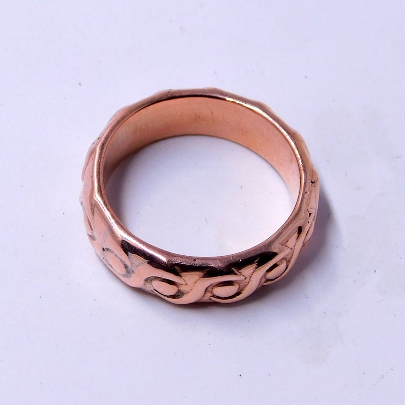 Anello a fascia fatto a mano con filo di rame avvolto - Misura 5,5 - Italia Anello a fascia fatto a mano con filo di rame avvolto - Misura 5,5 - Italia